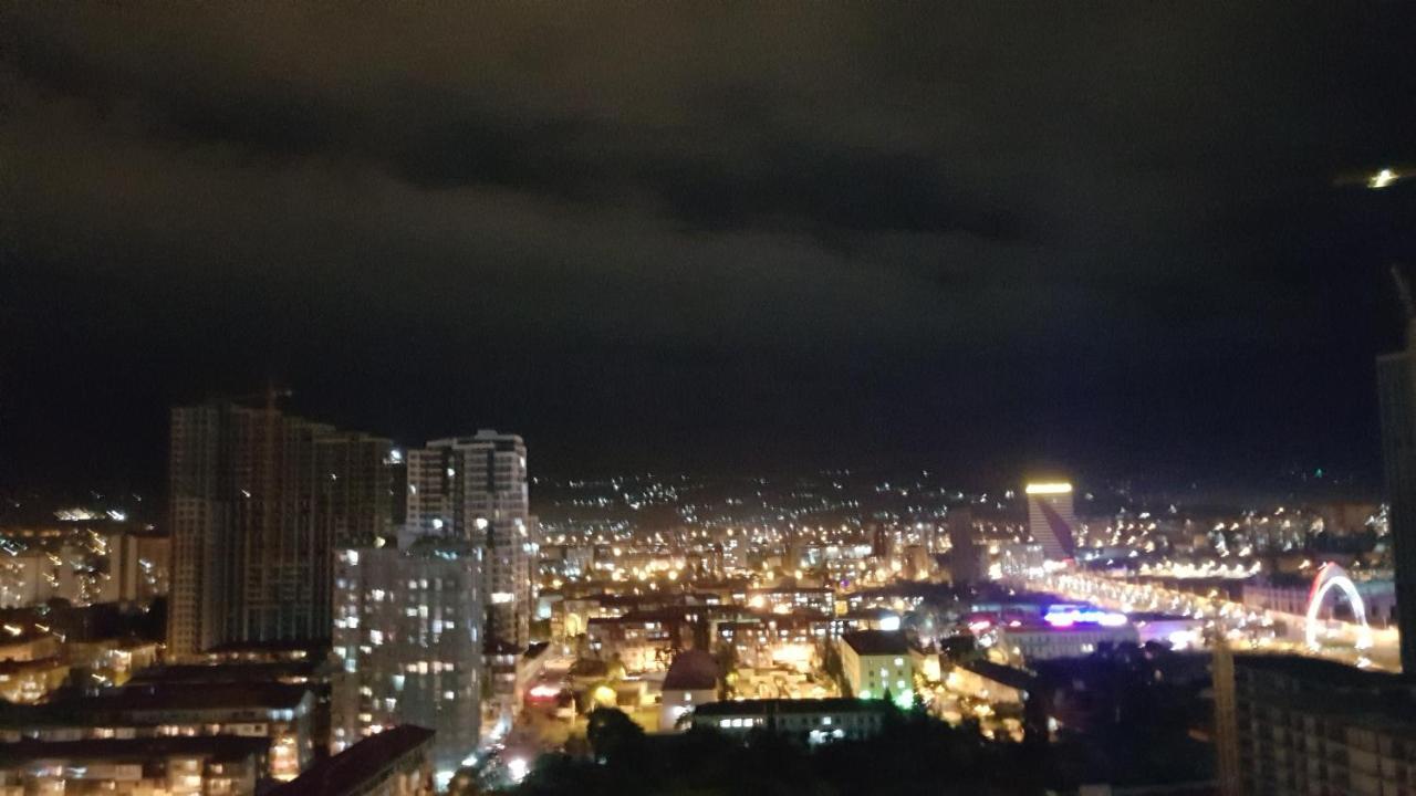 Sky-G Sea View Apartment 巴统 外观 照片
