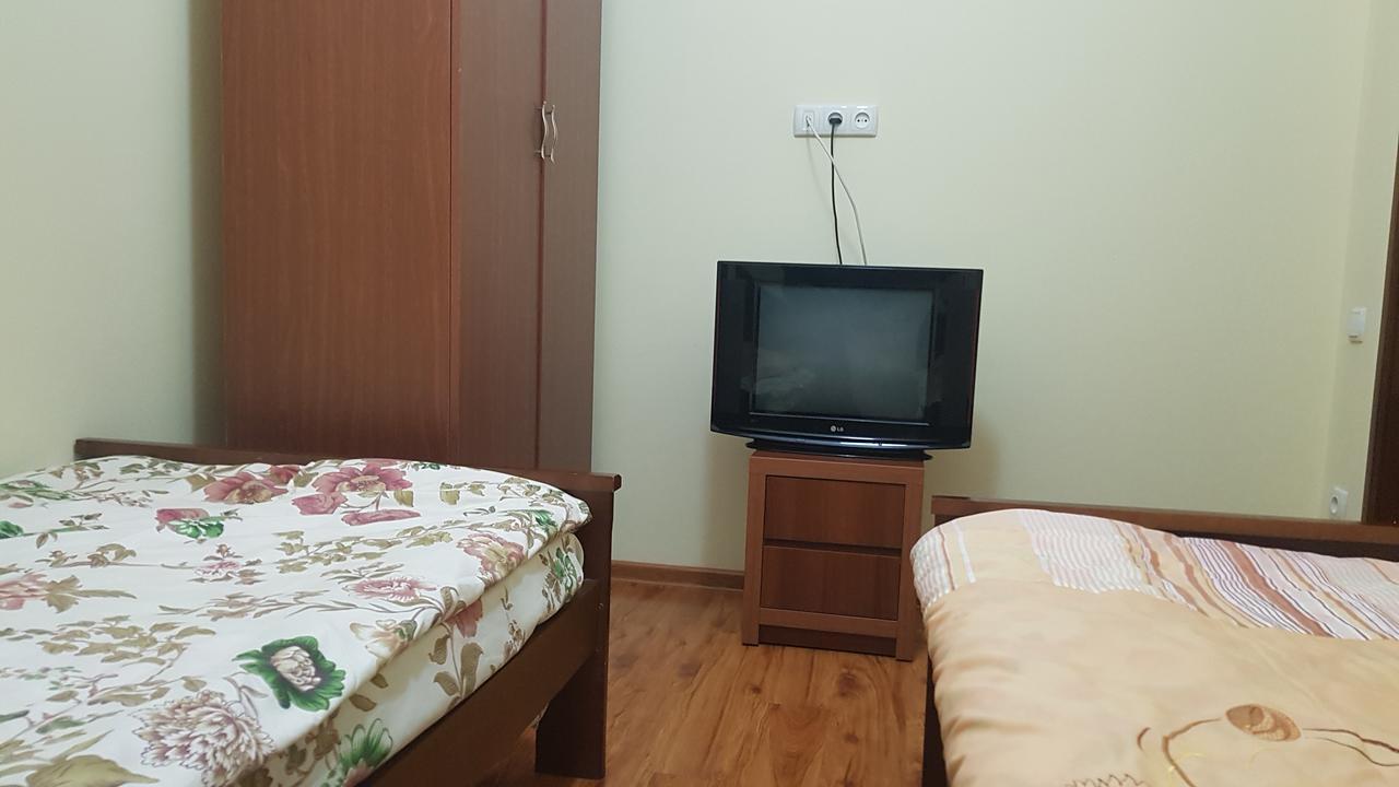 Sky-G Sea View Apartment 巴统 外观 照片