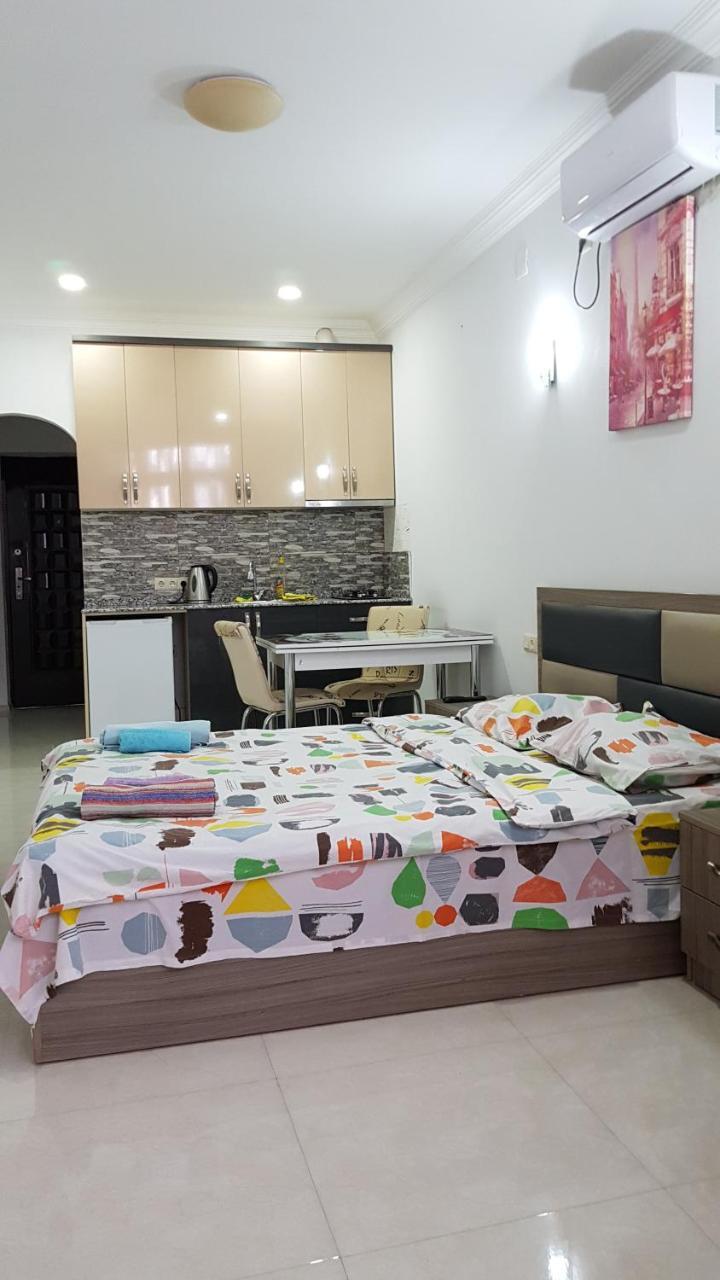 Sky-G Sea View Apartment 巴统 外观 照片